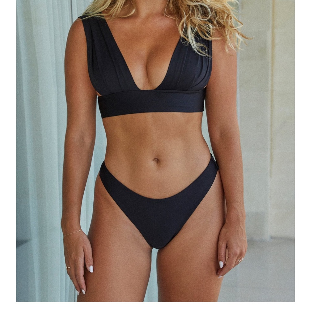 Byron Bottoms - Black